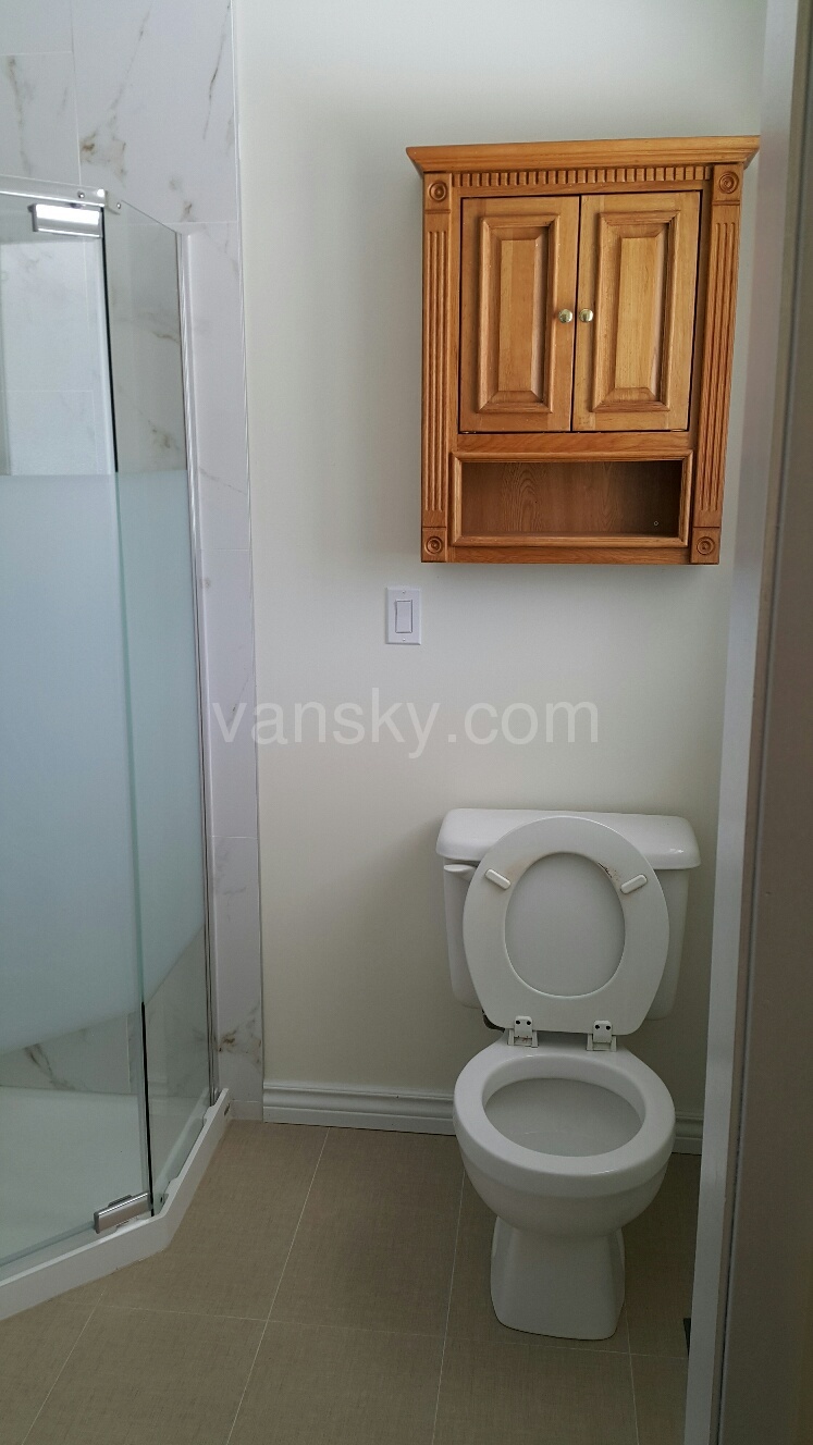 160502164808_Room 3 Bathroom.jpg